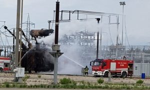 Incendio Terna intervento vdf 300x181 IN FIAMME LA CENTRALE ELETTRICA TERNA