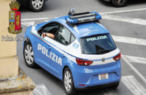 ZZ 300x196 SESSA ARUNCA, ARRESTATO GIOVANISSIMO SPACCIATORE