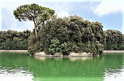 peschiera reggia SCANDALOSO!!! PARCO REALE, MONNEZZA NELLA PESCHIERA GRANDE E PASSERELLA PRONTA PER FELICORI