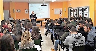 scuola 2 CULTURA ALLA LEGALITÀ, I CARABINIERI INCONTRANO GLI STUDENTI DEL LICEO CLASSICO “ONORATO FASCITELLI”