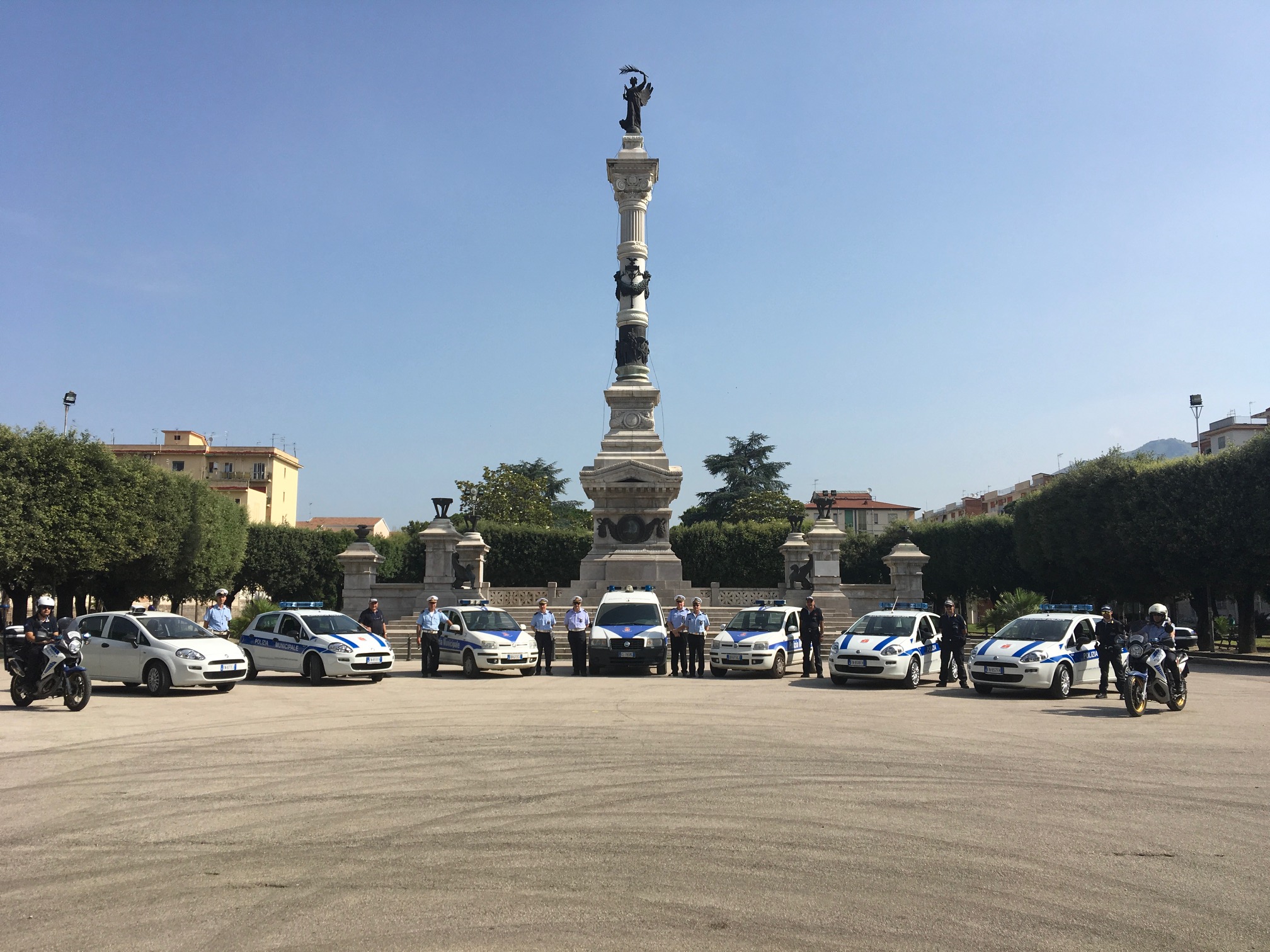 Nuove auto vigili 2 NUOVE VETTURE PER LA POLIZIA MUNICIPALE A SMCV