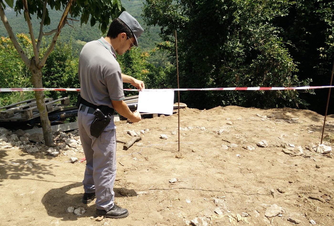 IMG 20180705 135015 VAIRANO PATENORA: SEQUESTRO GIUDIZIARIO AD AMPLIAMENTO DI PIAZZALE REALIZZATO CON RIFIUTI SPECIALI NON PERICOLOSI