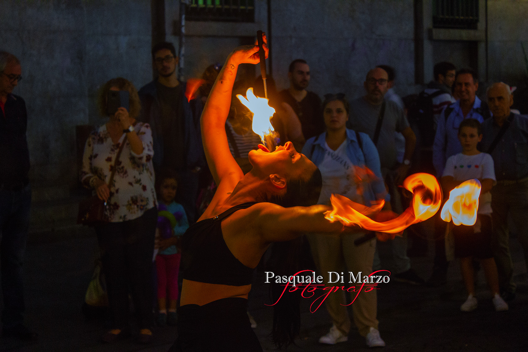 IMG 6978 A NAPOLI IN VIA TOLEDO LA SECONDA EDIZIONE DEL NAPOLI BUSKERS FESTIVAL, LA FOTOGALLERY