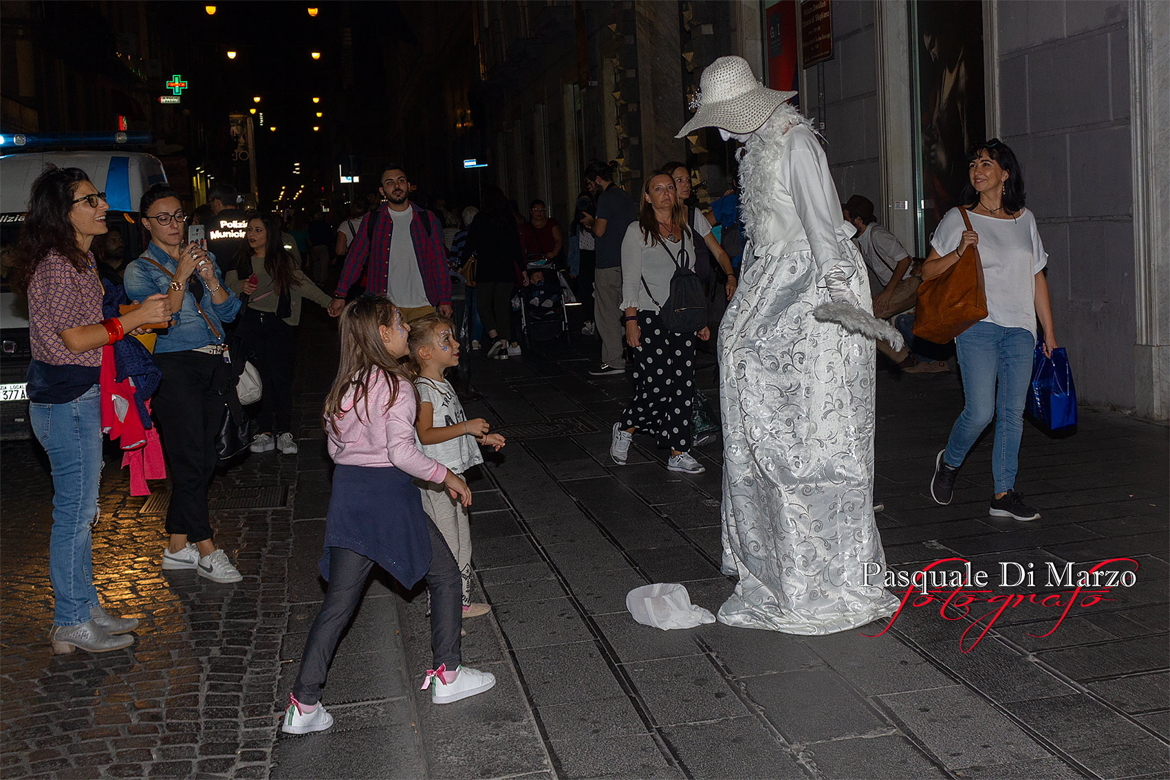 IMG 7026 A NAPOLI IN VIA TOLEDO LA SECONDA EDIZIONE DEL NAPOLI BUSKERS FESTIVAL, LA FOTOGALLERY