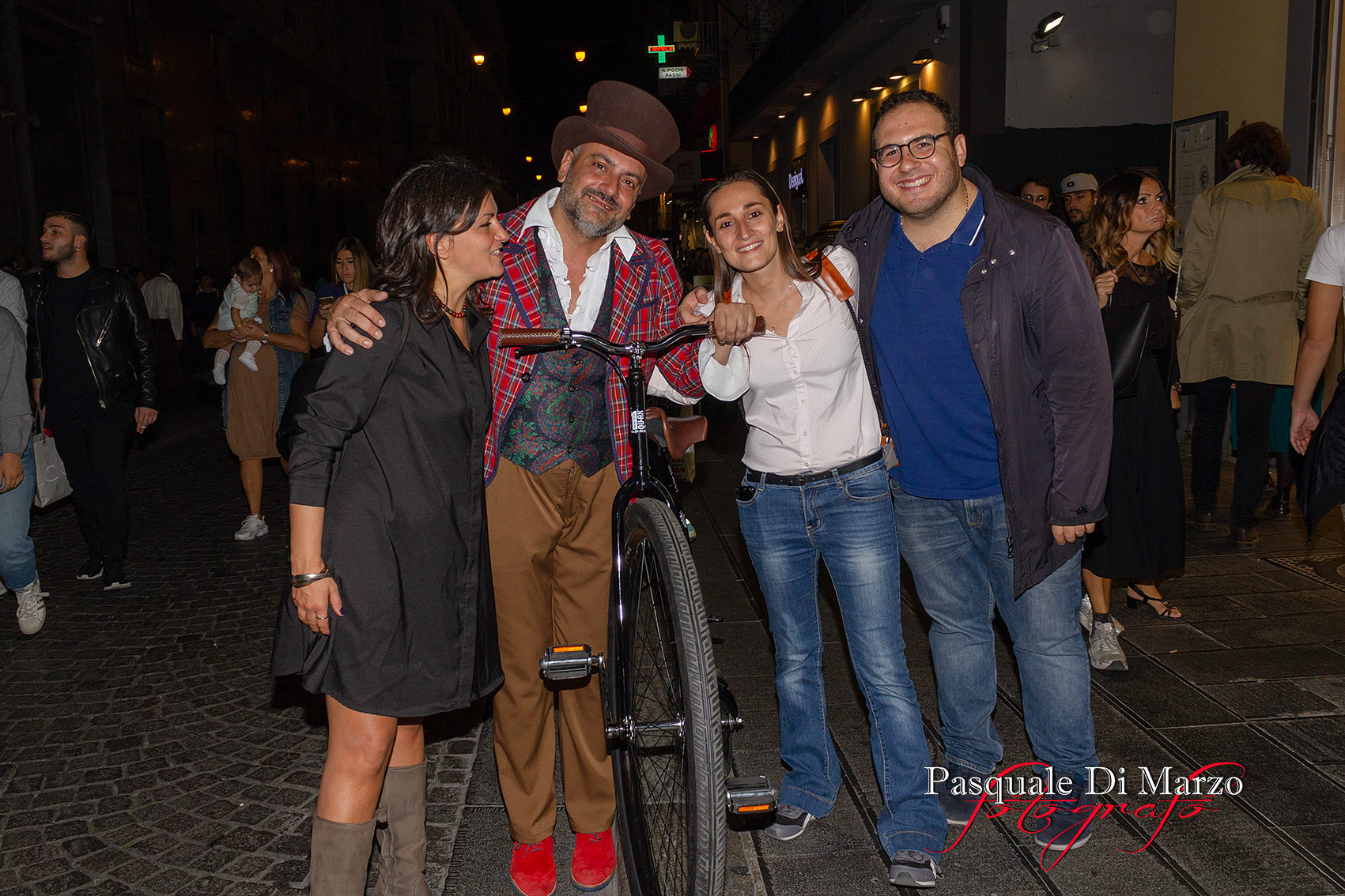 IMG 7032 A NAPOLI IN VIA TOLEDO LA SECONDA EDIZIONE DEL NAPOLI BUSKERS FESTIVAL, LA FOTOGALLERY