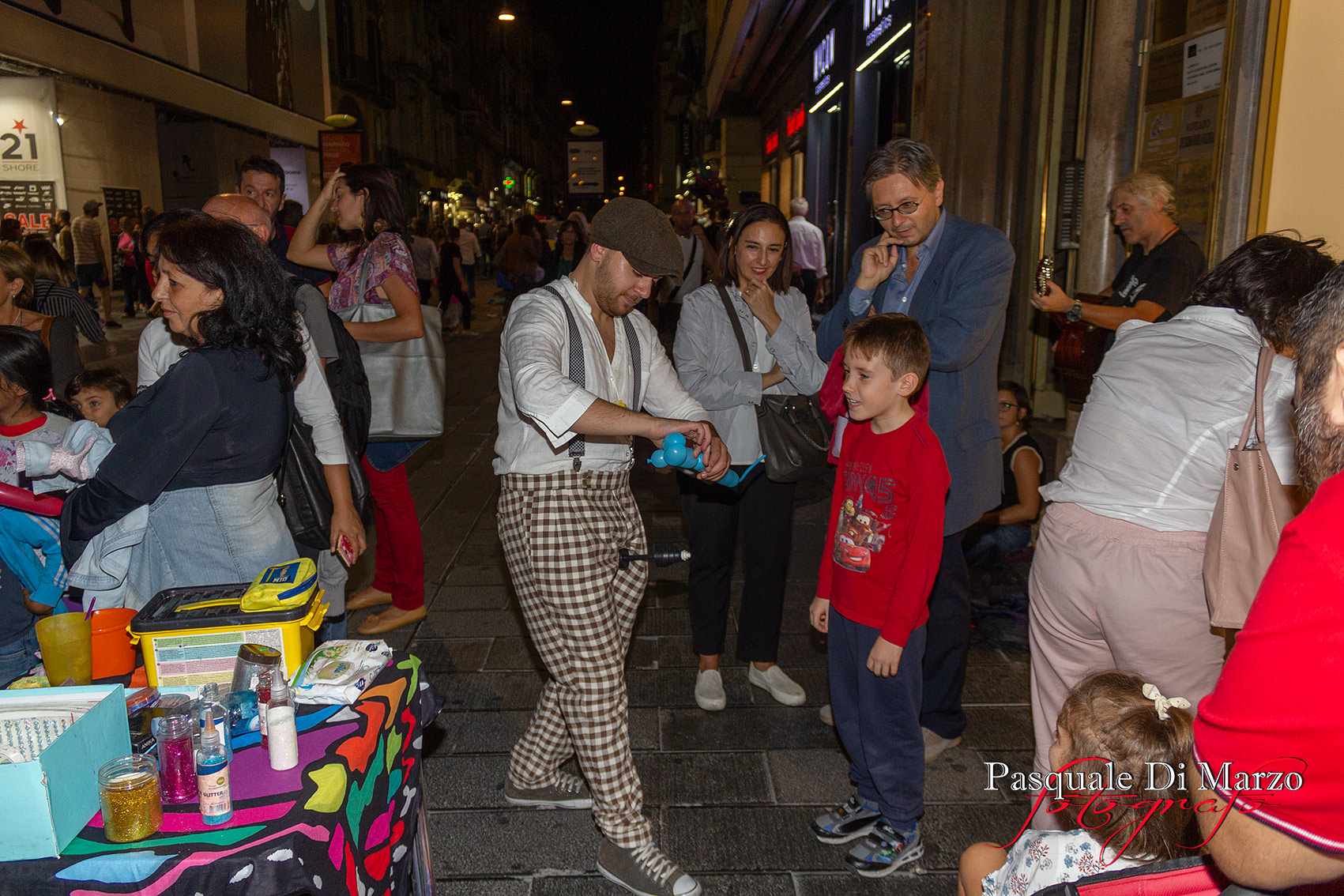 IMG 7040 A NAPOLI IN VIA TOLEDO LA SECONDA EDIZIONE DEL NAPOLI BUSKERS FESTIVAL, LA FOTOGALLERY