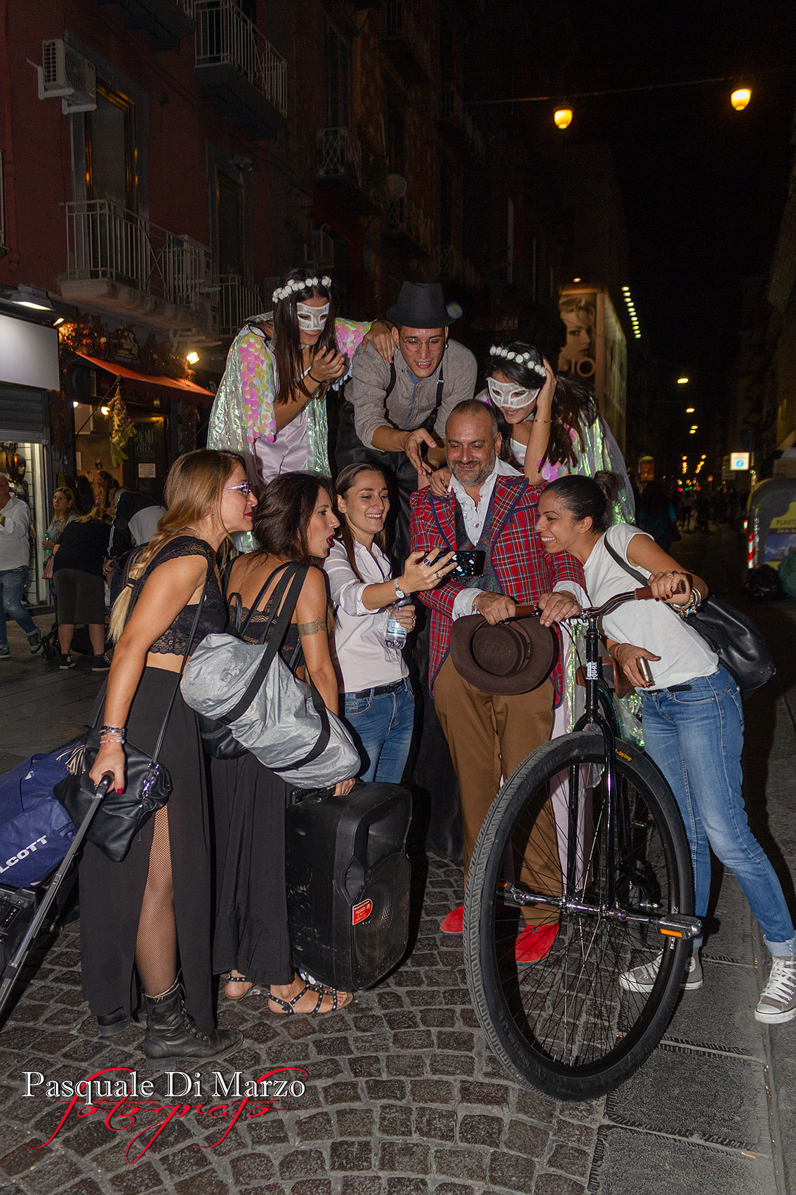 IMG 7073 A NAPOLI IN VIA TOLEDO LA SECONDA EDIZIONE DEL NAPOLI BUSKERS FESTIVAL, LA FOTOGALLERY