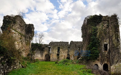 Abbazia Ferrara6 SEQUESTRATA LA SETTECENTESCA ABBAZIA DELLA FERRARA, ABBANDONATA ALLINCURIA