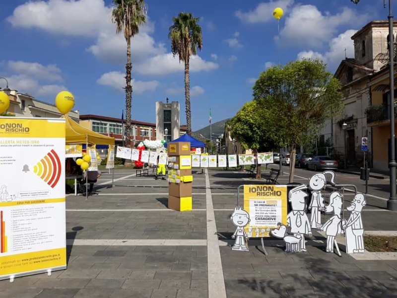 foto allestimento PROTEZIONE CIVILE, LA DIRIGENTE REGIONALE CLAUDIA CAMPOBASSO A CASAGIOVE PER LA CAMPAGNA NAZIONALE