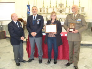 IMG 3629 300x225 PREMIO POMPEO FUNZIONE CONSEGNATO AL SOTTUFFICIALE ANTONIO BENCIVENGA