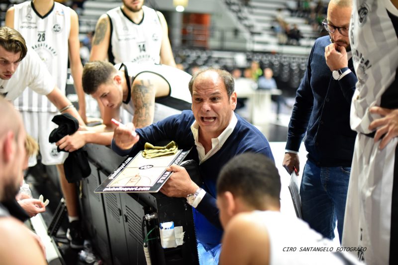 timeout 1 scaled JUVECASERTA VS TEZENIS VERONA: DOMANI AL PALAMAGGIÒ PRIMA DI RITORNO SERIE A2