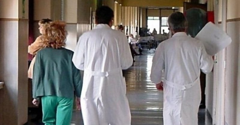 MEDICI INFERMIERI scaled SANITA’ INFERMIERI NURSING UP, DE PALMA: «LA NUOVA LEGGE ANTI VIOLENZA SOLO FUMO NEGLI OCCHI»