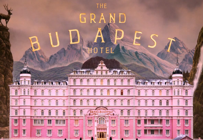 grand budapest hotel 870x600 1 “GRAND BUDAPEST HOTEL”: WES ANDERSON E IL PARADOSSO DELLA SUA SPENSIERATEZZA IMPEGNATA  