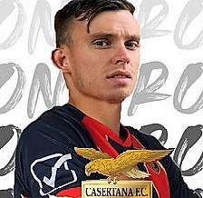 Simone Rosso attaccante casertana CASERTANA, L’ATTACCANTE SIMONE ROSSO ENTRA IN SQUADRA