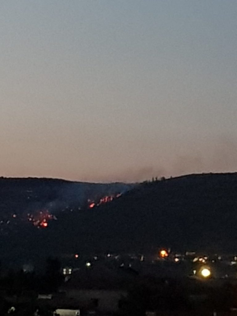 %name CASERTA BRUCIA ANCORA, NUOVO INCENDIO SULLE COLLINE CITTADINE