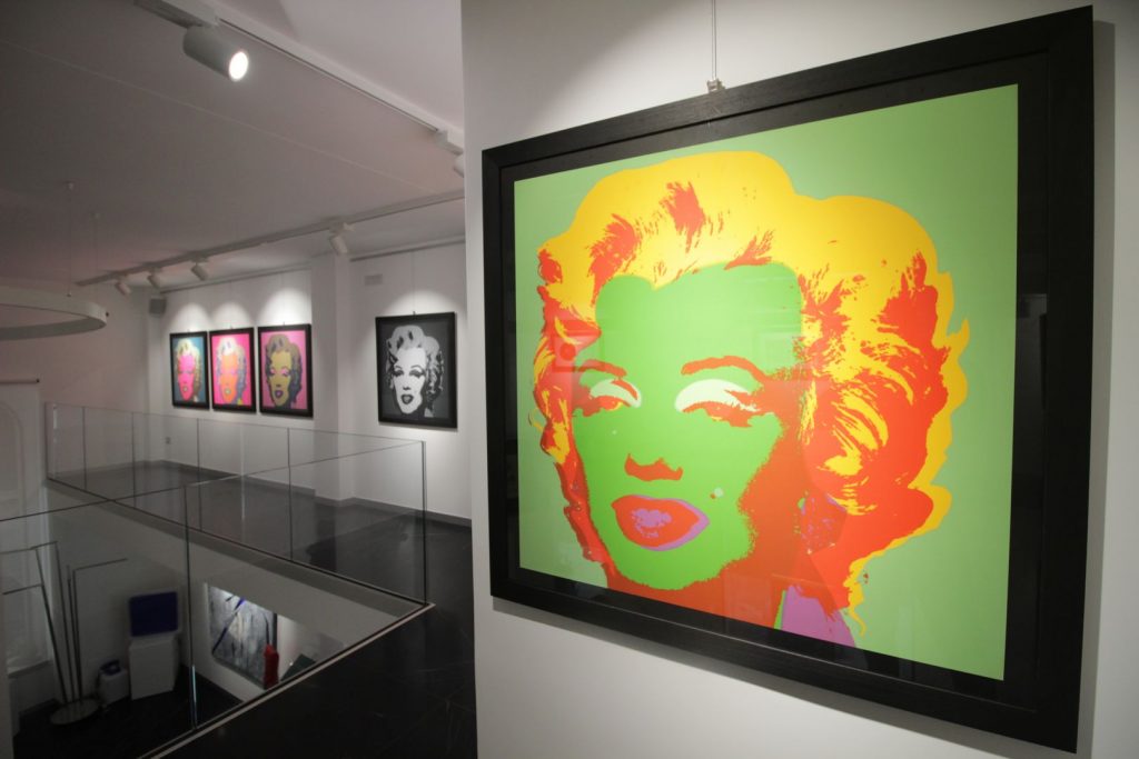 Andy Warhol 2 1 1024x683 NASCE UN NUOVO POLO CULTURALE NEL SUD ITALIA, AL PALAZZO DELLE ARTI DI LECCE LABBRACCIO TRA ARTE MODERNA E CONTEMPORANEA