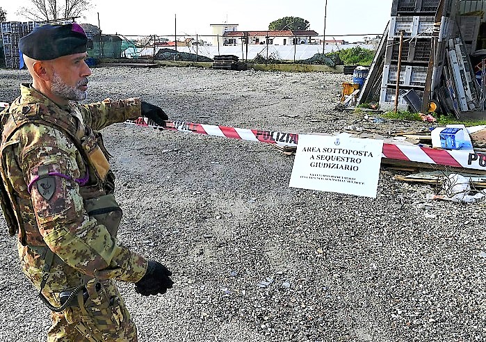 %name ESERCITO CONTRO REATI AMBIENTALI, E ABUSIVISMO: AMMENDE E ATTIVITÀ POSTE SOTTO SEQUESTRO