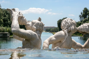 Fontana di Venere e Adone dettaglio 300x200 REGGIA DI CASERTA, APERTURE STRAORDINARIE IL 15 ED IL 26 AGOSTO