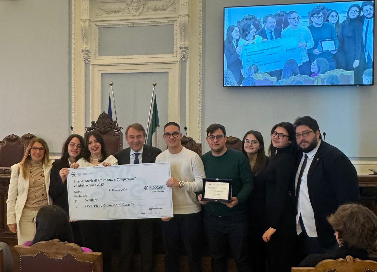 %name CASERTA, AL LICEO GIANNONE VA IL PREMIO STORIE DI ALTERNANZA PER IL PCTO “A SCUOLA DI RADIO”