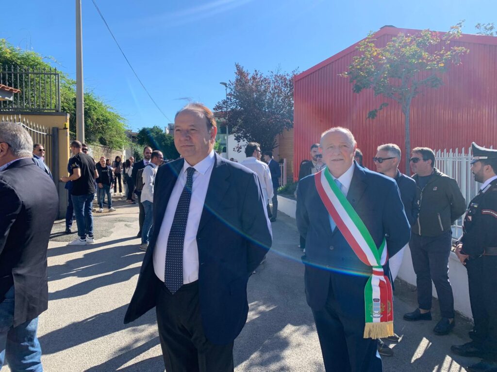 %name PORTICO, INAUGURATO ASILO NIDO ALLA PRESENZA DEL GOVERNATORE DE LUCA