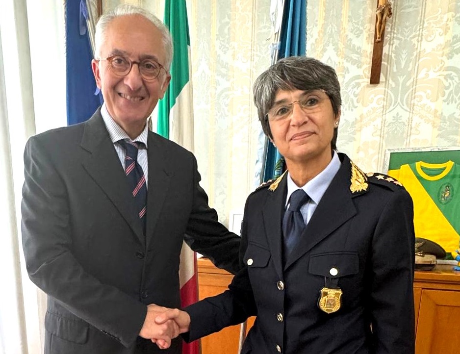 %name POLIZIA MUNICIPALE: LUCIANA SPISSU MELE È LA NUOVA COMANDANTE