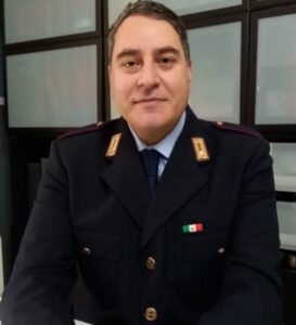 %name CASAGIOVE, IL CAPITANO DELLA POLIZIA MUNICIPALE MEROLA INSIGNITO DELLA CROCE PER MERITI SPECIALI