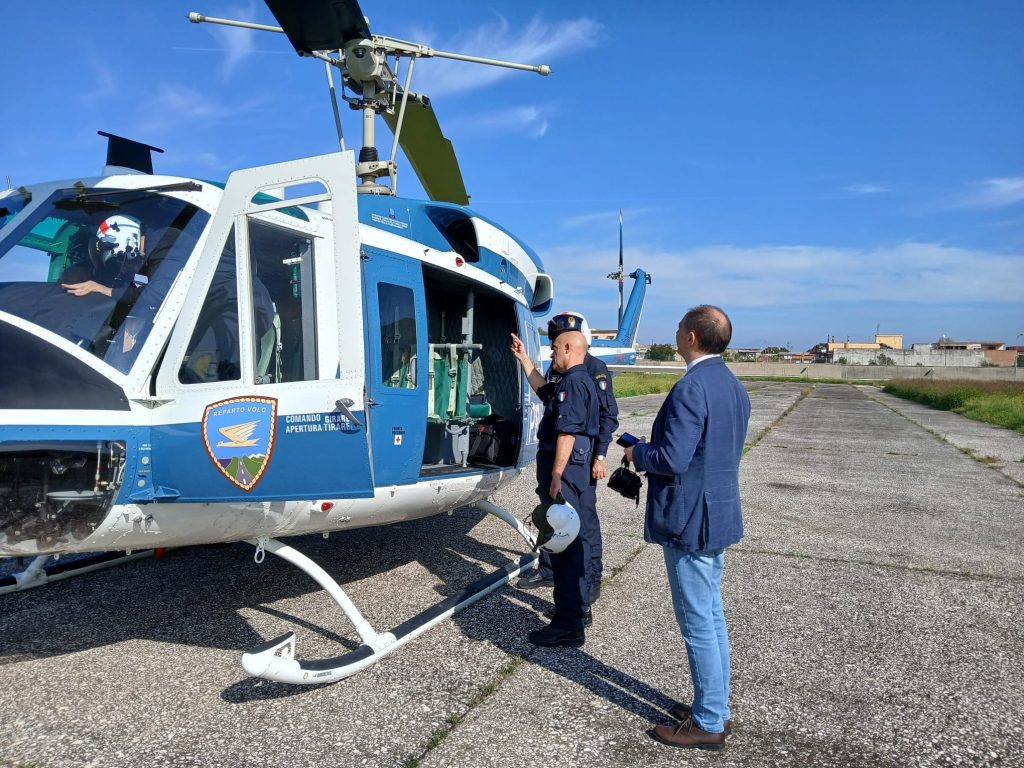 polizia SOPRINTENDENZA E POLIZIA DI STATO: OPERAZIONE DI MONITORAGGIO AEREO NELLA PROVINCIA DI CASERTA