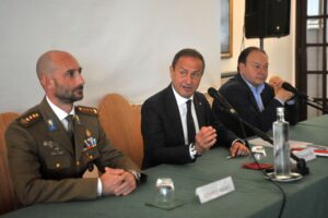 1 protocollo 300x200 FIRMATO IL PROTOCOLLO D’INTESA TRA REGIONE CAMPANIA, SCUOLA MILITARE NUNZIATELLA E CIRCOLO NAUTICO POSILLIPO